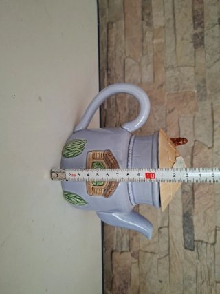 Tetera cerámica casa azul y marrón