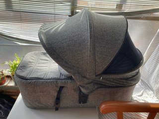 Jané Kawai Capazo + Silla Paseo (sin chasis)