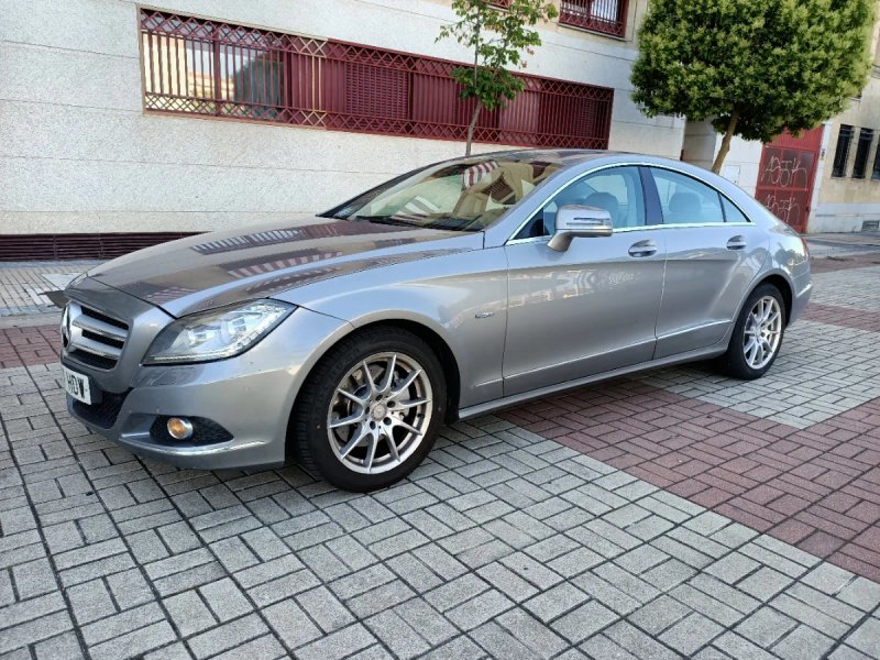 Mercedes-Benz Clase CLS 2011 - foto 1