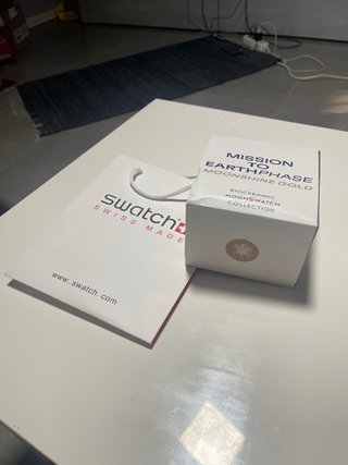Omega x Swatch Moonshine Gold