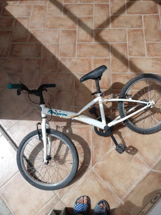 2 Bicicletas Blancas de Montaña