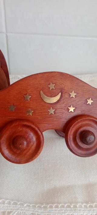Posavasos madera tallada + 2 adornos