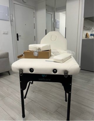 Camilla masaje completamente nueva con accesorios