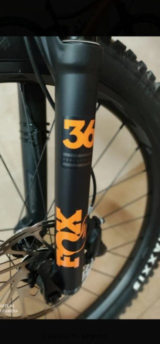 Bicicleta Eléctrica Giant Trance E+ Naranja
