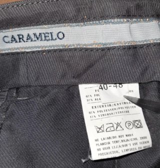 Traje. Caramelo. Talla 48
