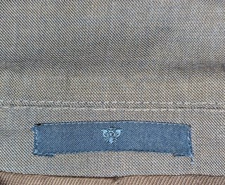 Traje. Caramelo. Talla 48