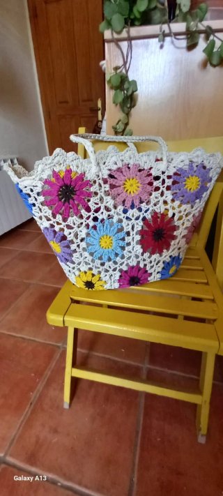 Bolso Capazo Flores tipo rafia /hilo de papel