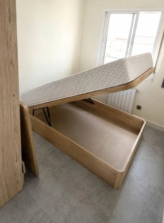Canapé más colchón CANAPÉ nuevos con colchón CAMA