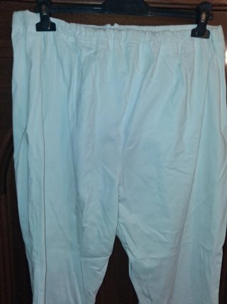Pantalones blancos