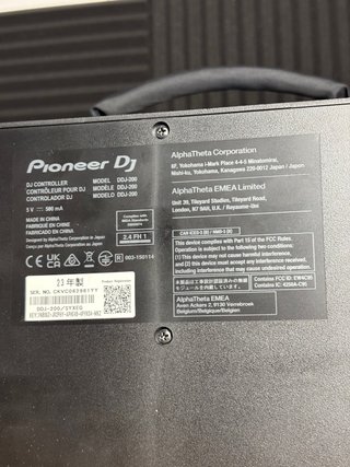 Controlador DJ Pioneer DDJ-200 + Maletín