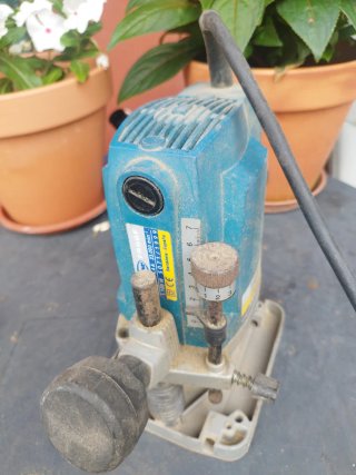 Fresadora Virutex FR66F