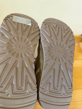 Ugg Lowmel Sand Beige