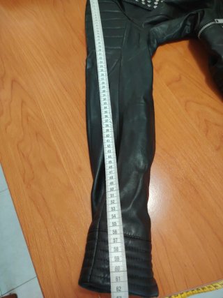 Cazadora Piel Negra Tachas Talla M