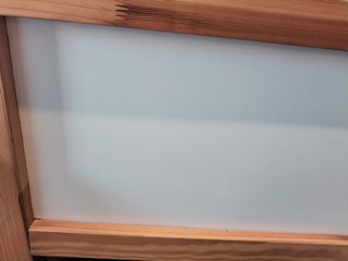 Litera Kura IKEA reversible pino y blanco
