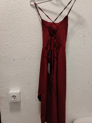 Vestido largo marrón con aberturas