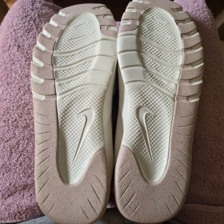 Zapatillas Nike Flex grises y rosas