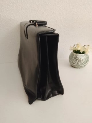 Maletín vintage negro