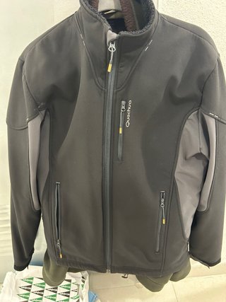 Chaqueta polar impermeable Quechua negra