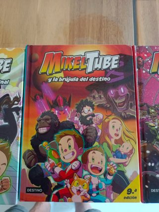 3 libros Mikel Tube