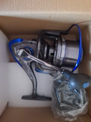 Carrete pesca YUKI KISO 8000 NUEVO