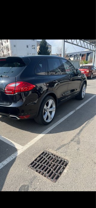 Porsche Cayenne 2012