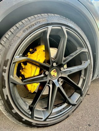 Porsche Cayenne 2011