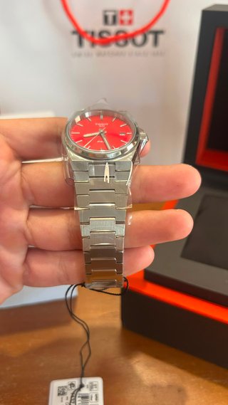 Reloj Tissot PRX 35mm Quartz Rojo