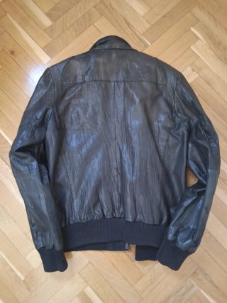 Cazadora Zara Cuero Negra Talla XL