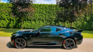 Chevrolet Camaro 2023