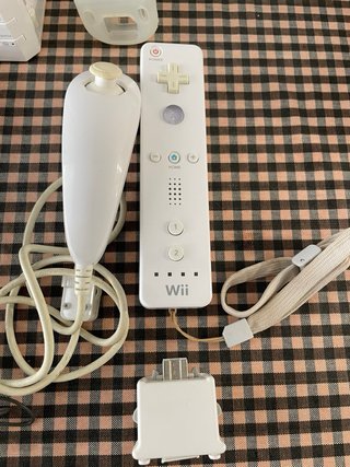Nintendo Wii + Mario Kart e accessori
