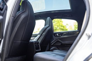 Porsche Cayenne 2023
