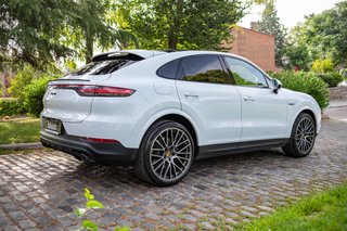 Porsche Cayenne 2023