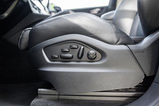 Porsche Cayenne 2023