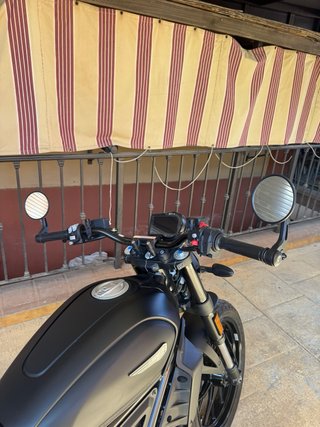 Ducati Scrambler 800 2024 ICON DARK.