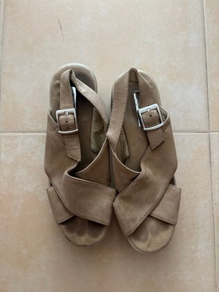 Sandalias de plataforma tacón beige