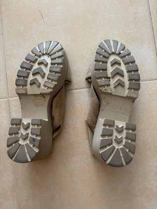 Sandalias de plataforma tacón beige