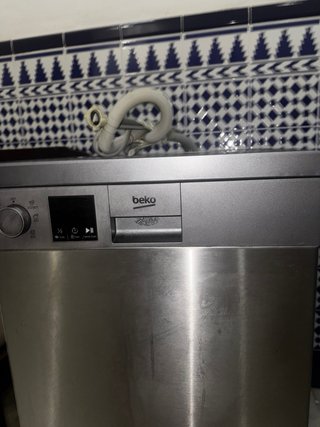 Lavavajillas Beko 45cm esta como nuevo