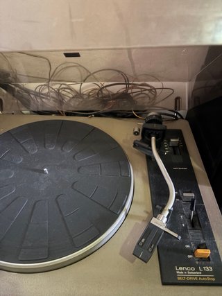 Tocadiscos Lenco L133 Belt-Drive AutoStop