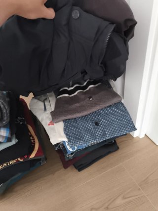 Lote Ropa 39 prendas hombre o adolescente/ joven