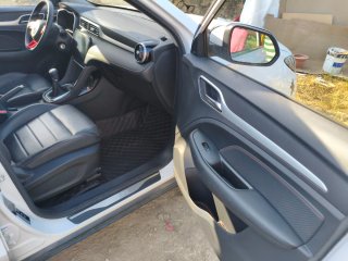 MG ZS 2023