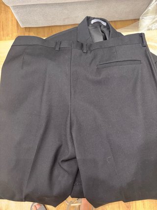 Traje negro hombre