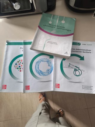 Libros auxiliar de enfermería