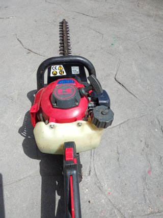 Cortasetos de gasolina