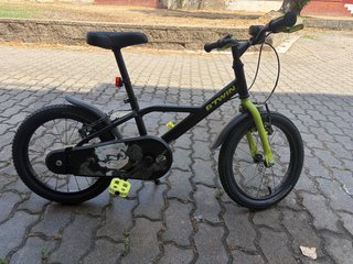 Bicicleta infantil B'TWIN Dark Hero 500 16”