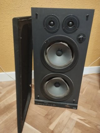 Altavoces JBL A100 Negros
