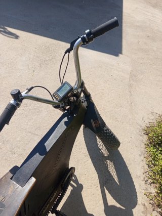 Bicicleta Eléctrica vintage artesanal.