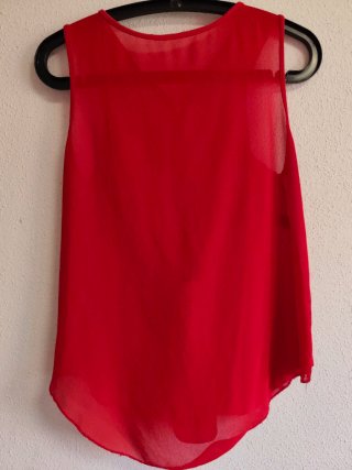 Blusa sin mangas de chica  Talla S-M.