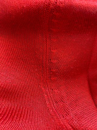 Jersey cuello alto rojo