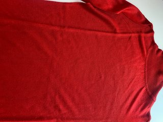 Jersey cuello alto rojo