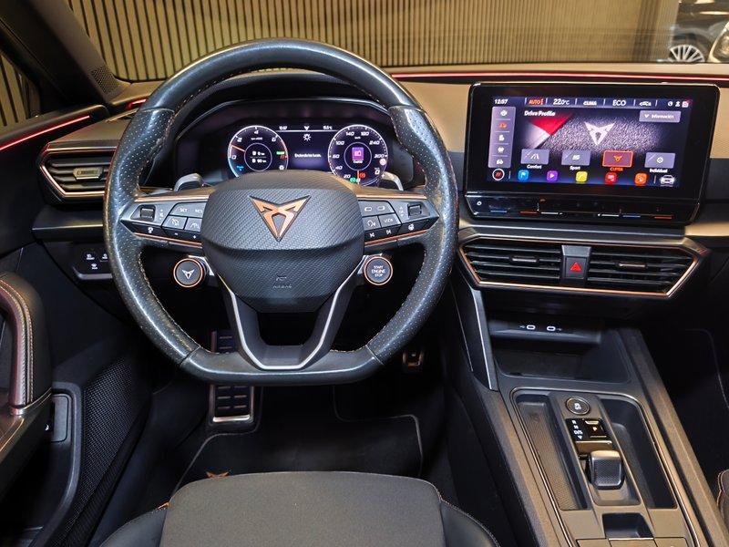 Cupra León 2022, foto 17